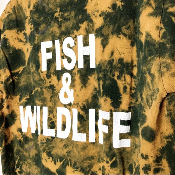 •SOLD • RE/ | 🐟 Acid Wash Fish & Wildlife Tee - Picture 4 of 5